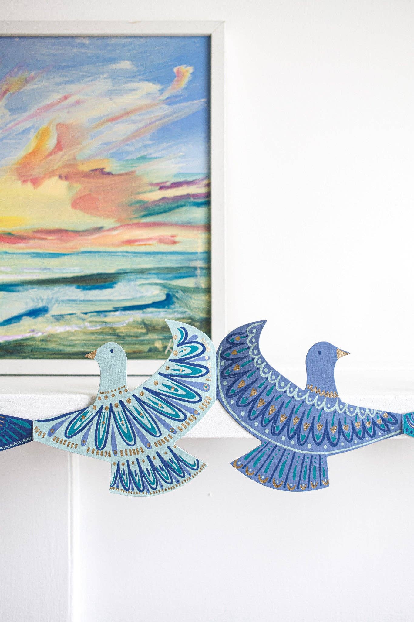 Dove Concertina Garland