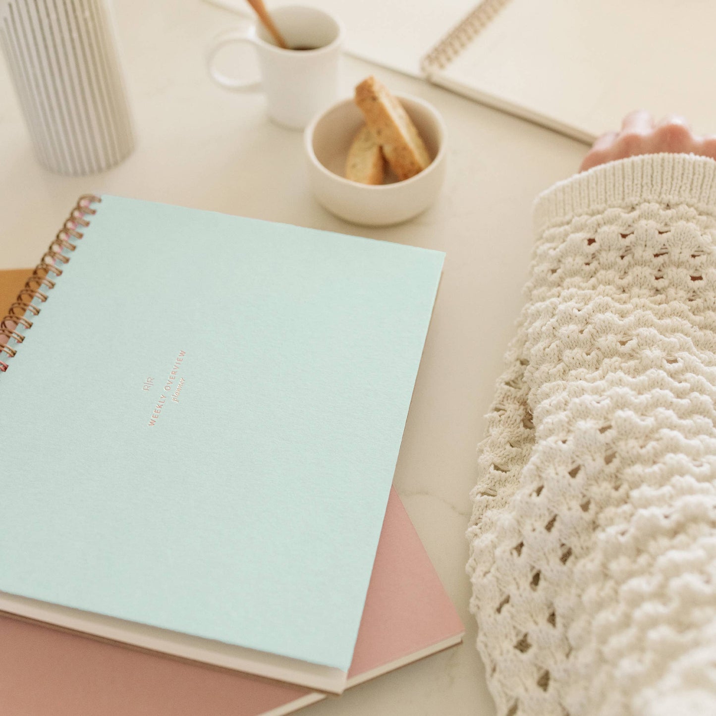 Weekly Overview Planner // Undated: Mint Blue