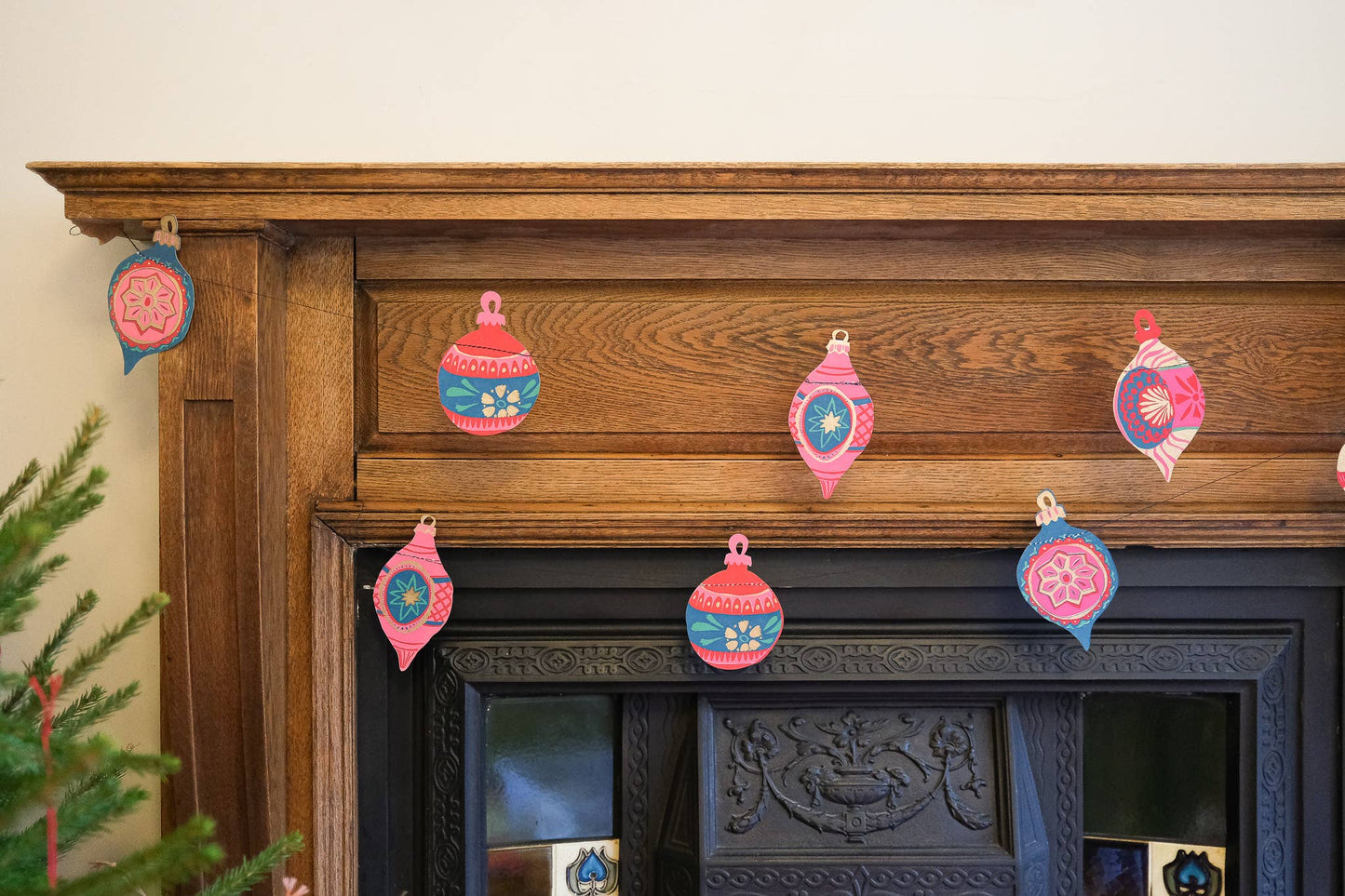 Baubles Garland