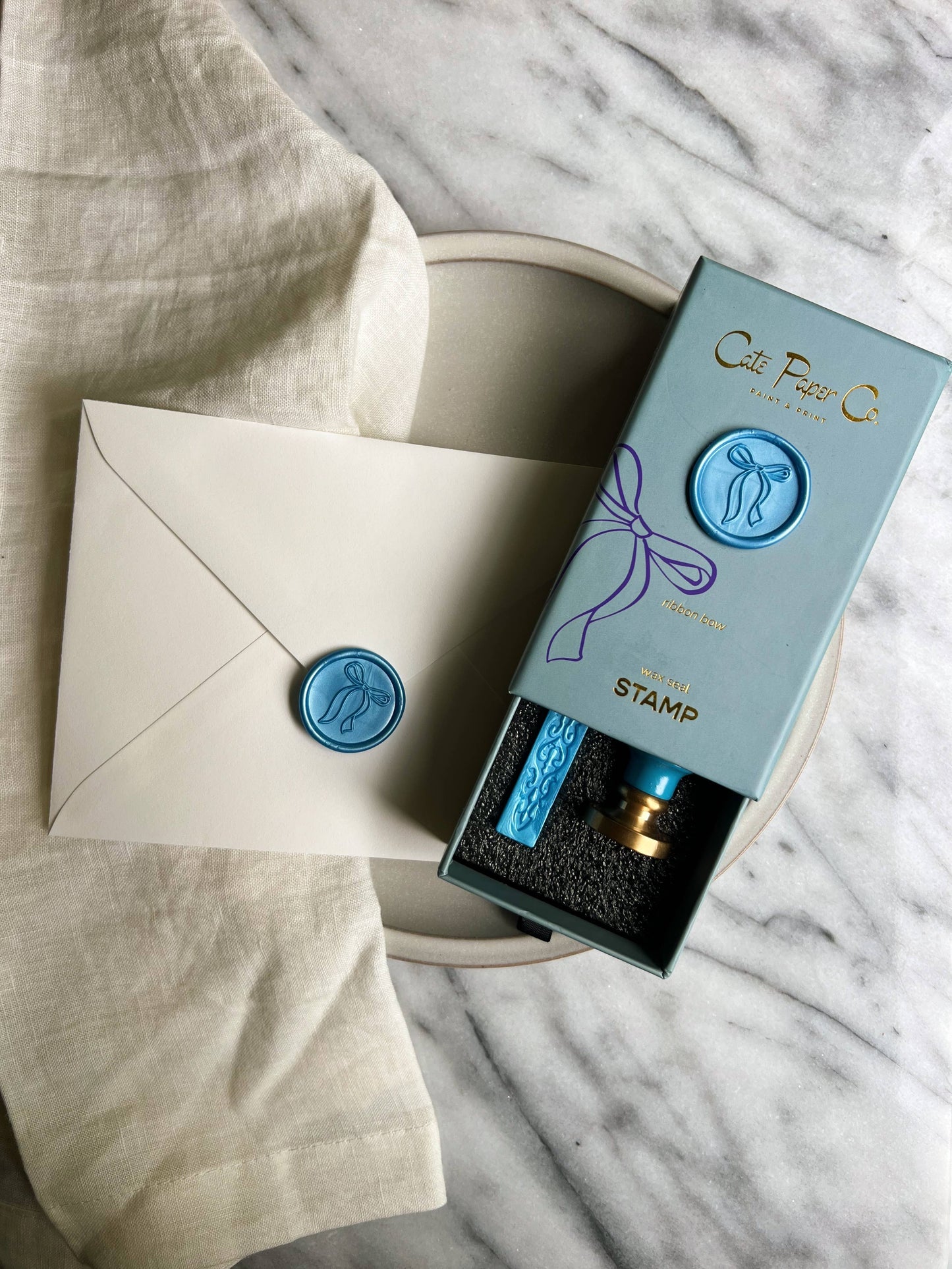 Wax seal stamp and wax stick set: Poppy
