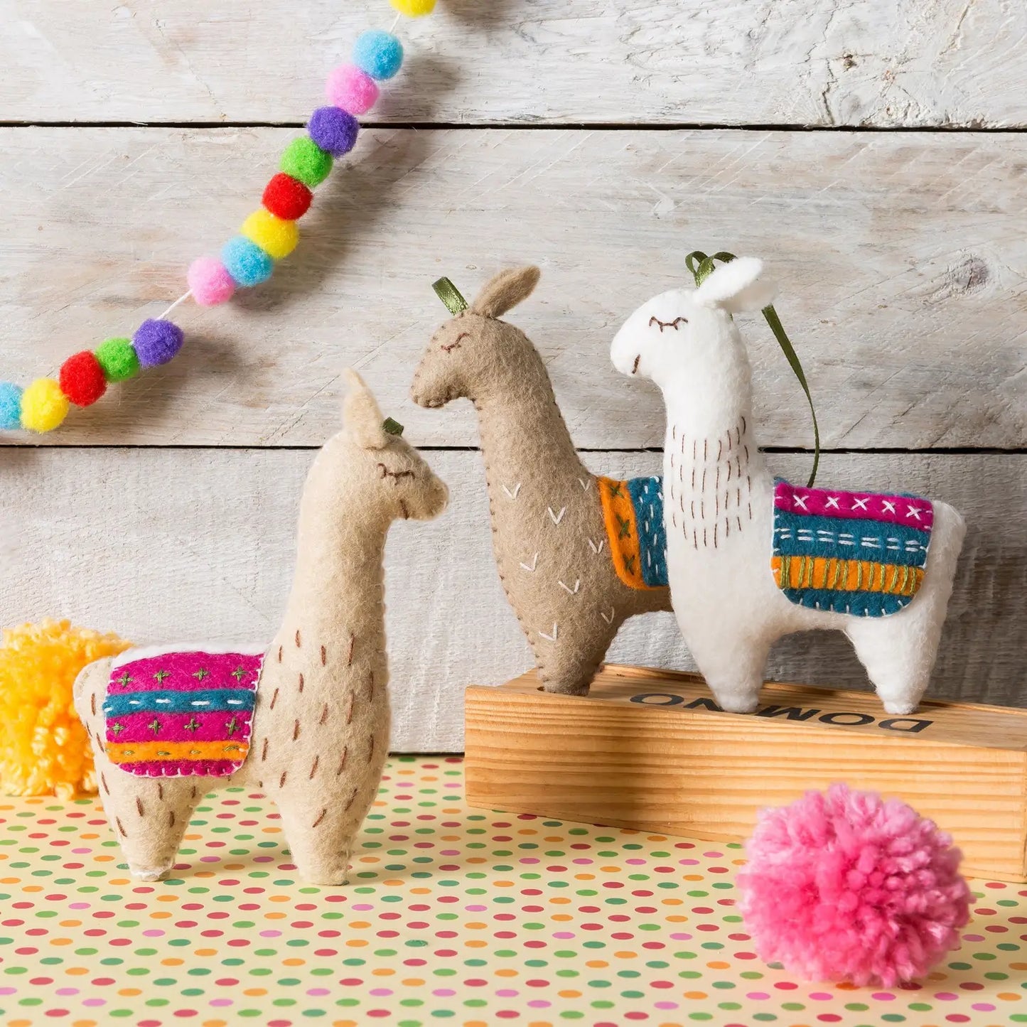 Llama Felt Craft Kit