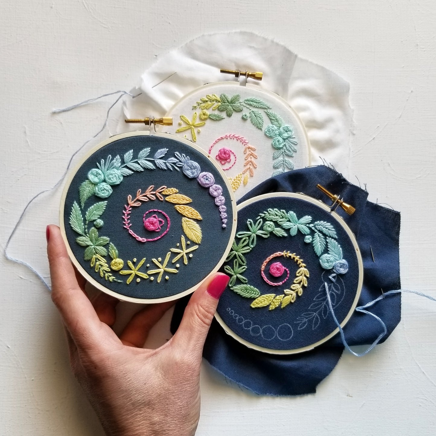 Embroidery Beginner's Kit - Spiral