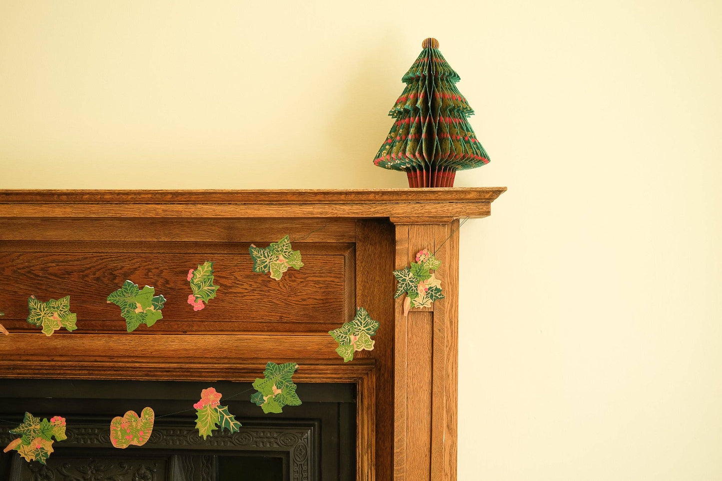 Holly and Ivy Garland