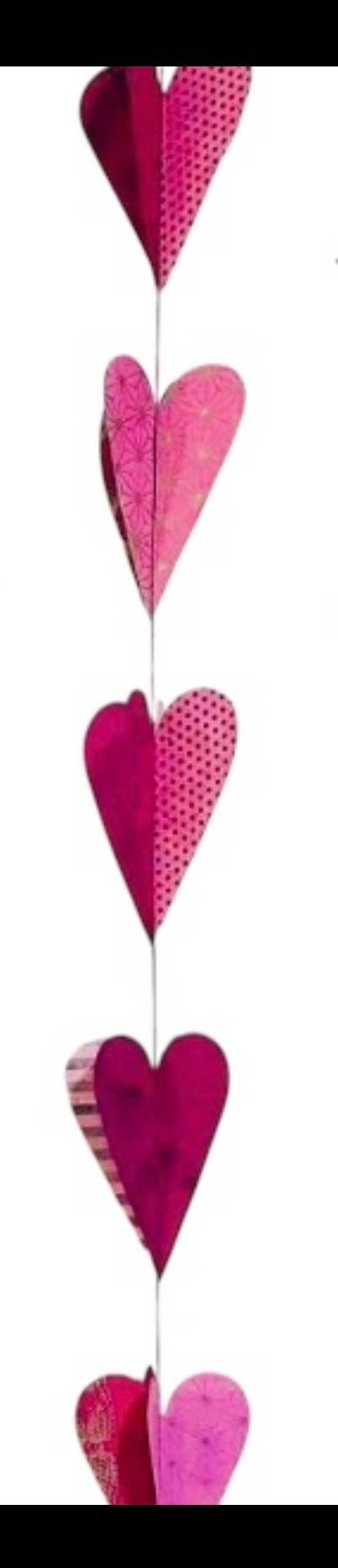 3D Paper garlands: Love & Romance