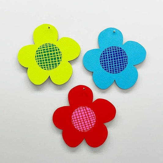 Green Daisy Wall Charm
