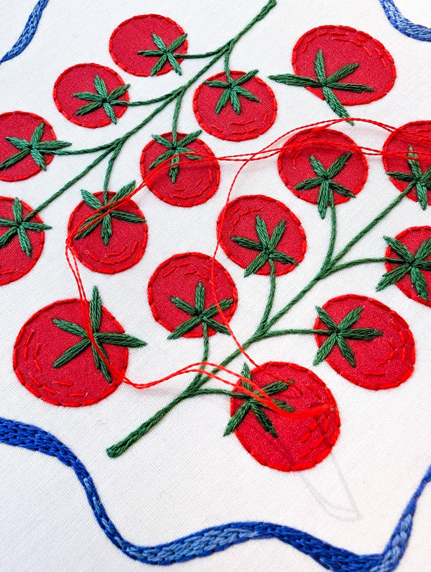 Tomatoes embroidery kit