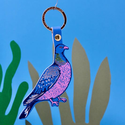 Feral Pigeon Key Fob: Cornflower