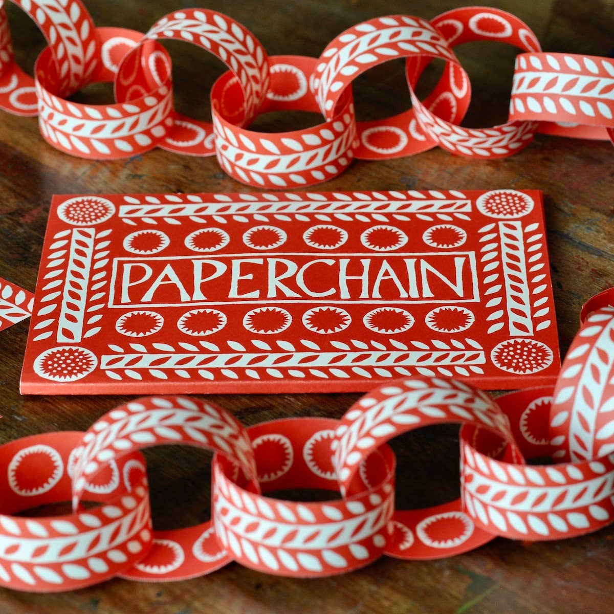 Sad Paper Chain Red & White Paper Chain – The Paper Canopy