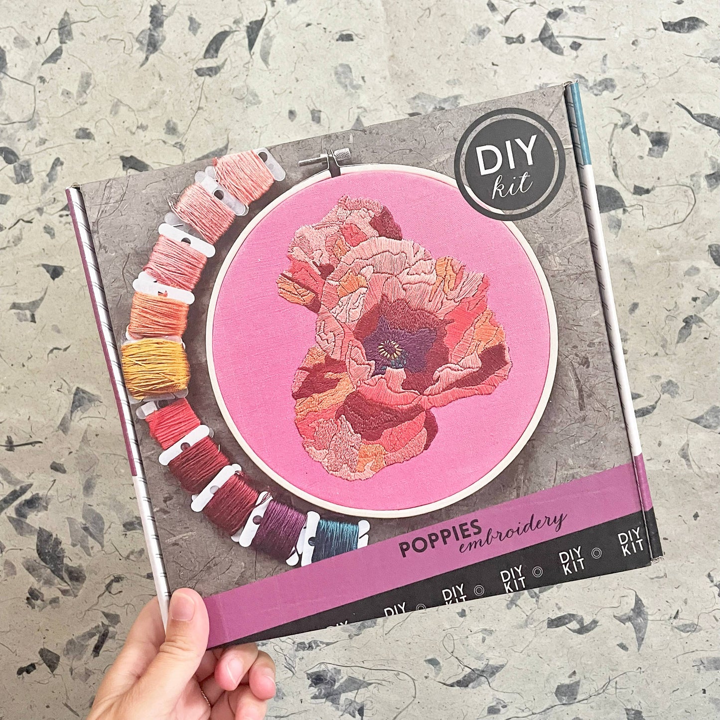 Embroidery Kit - Poppies (8")