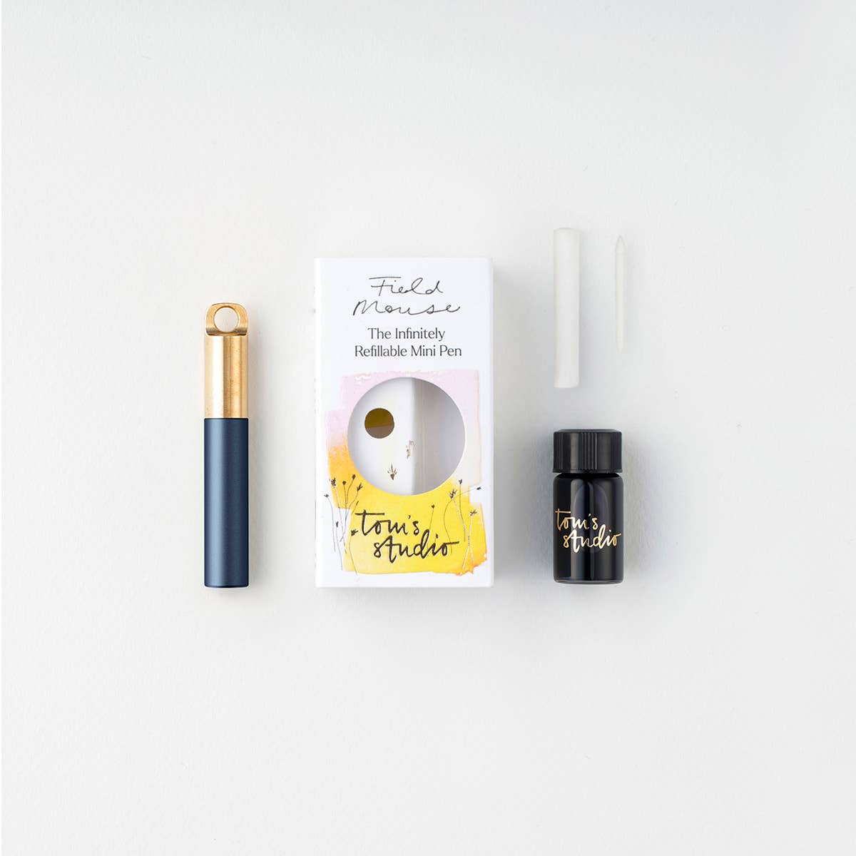 The Field Mouse – refillable travel pen: Sage
