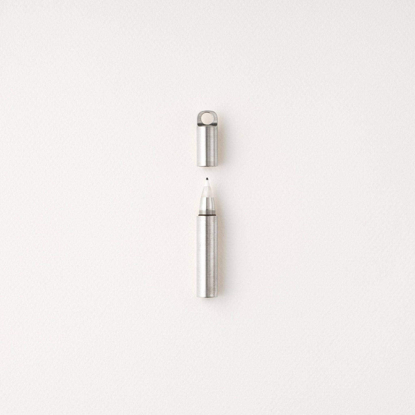 The Field Mouse – refillable travel pen: Sage