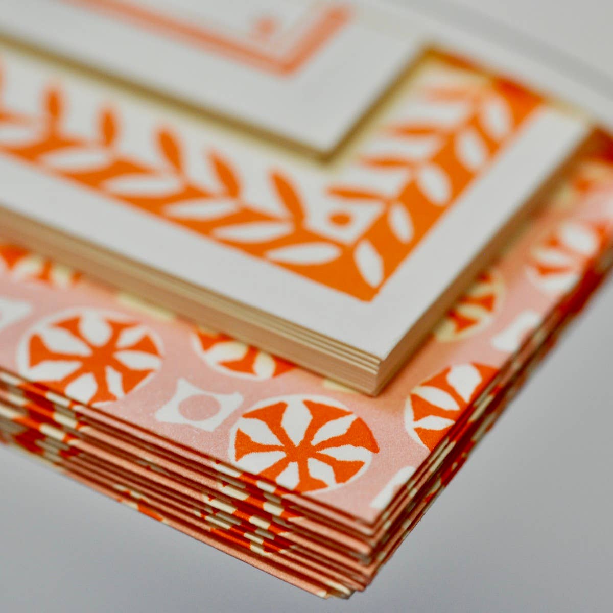 Set of Notecards and Envelopes Sea Urchin Neon