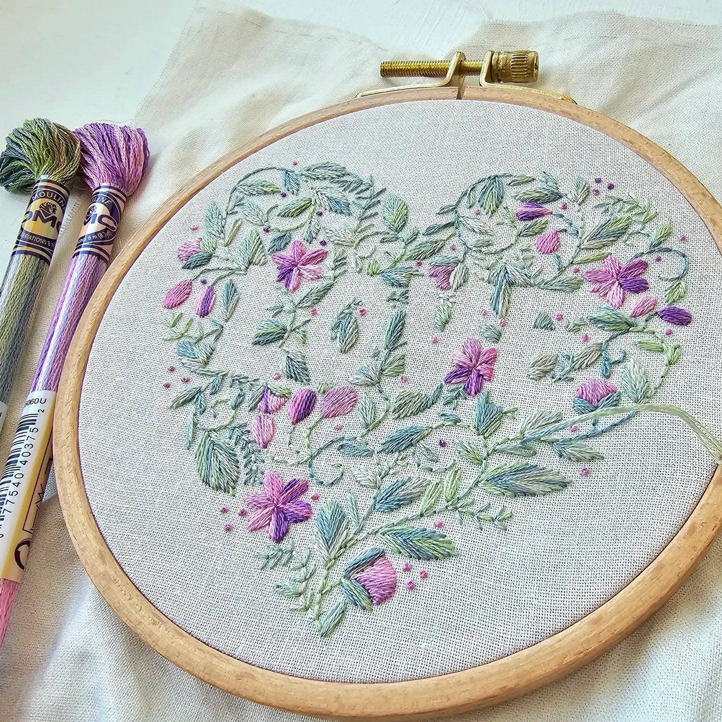 Embroidery Beginner's Kit - LOVE Floral